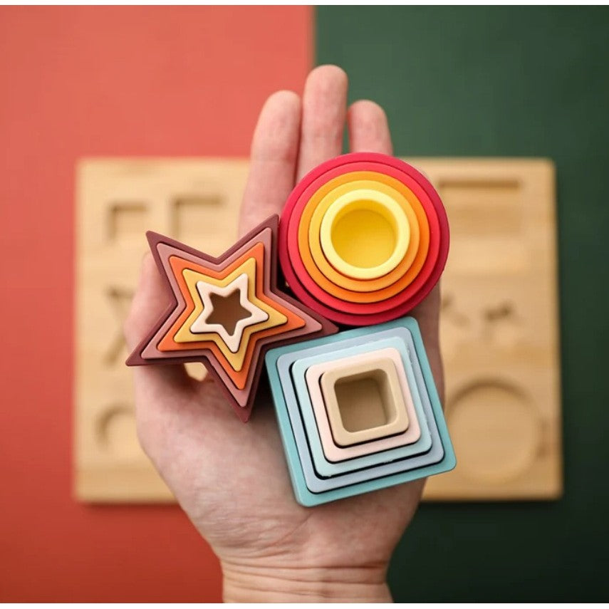Turn Educativ cu Forme Geometrice Stivuibile