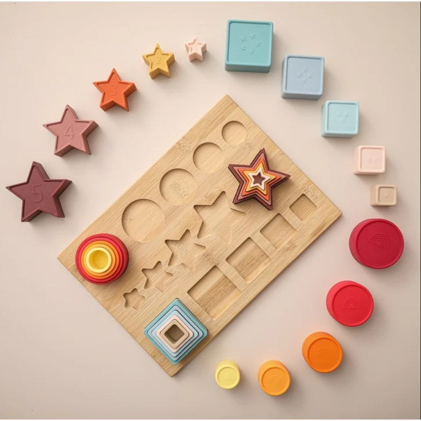 Turn Educativ cu Forme Geometrice Stivuibile